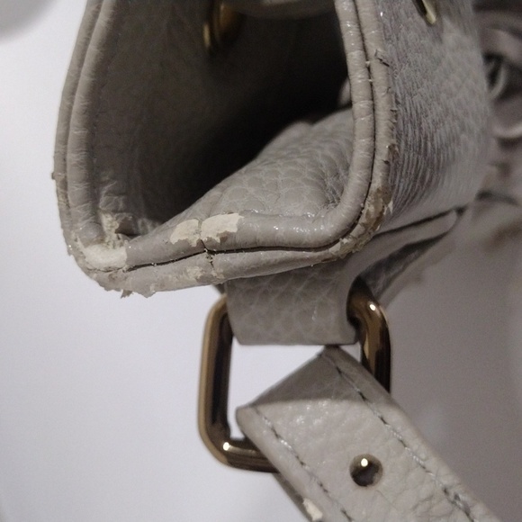 Samantha Vega Grey Leather Fringe Drawstring Bags, Handbags, Magnetic Closure - Picture 17 of 17